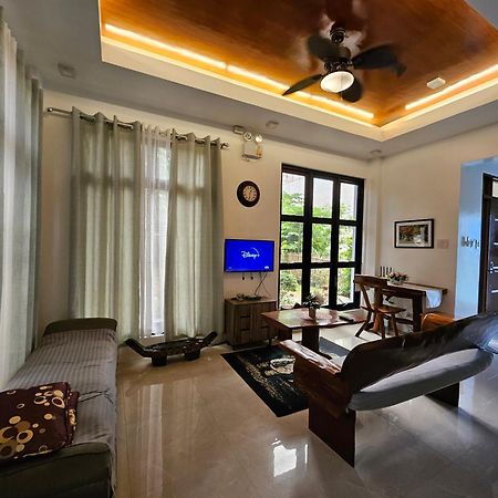 Andrew N Sophia'S Guest House 公主港 外观 照片